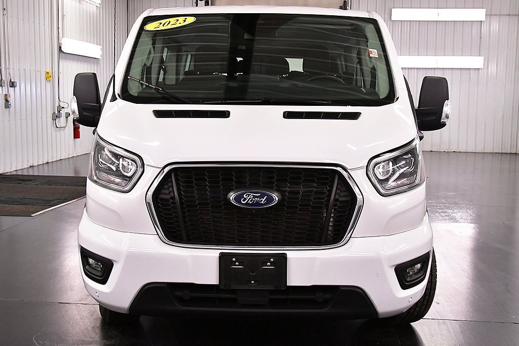 Used 2023 Ford Transit 350 XLT image 2