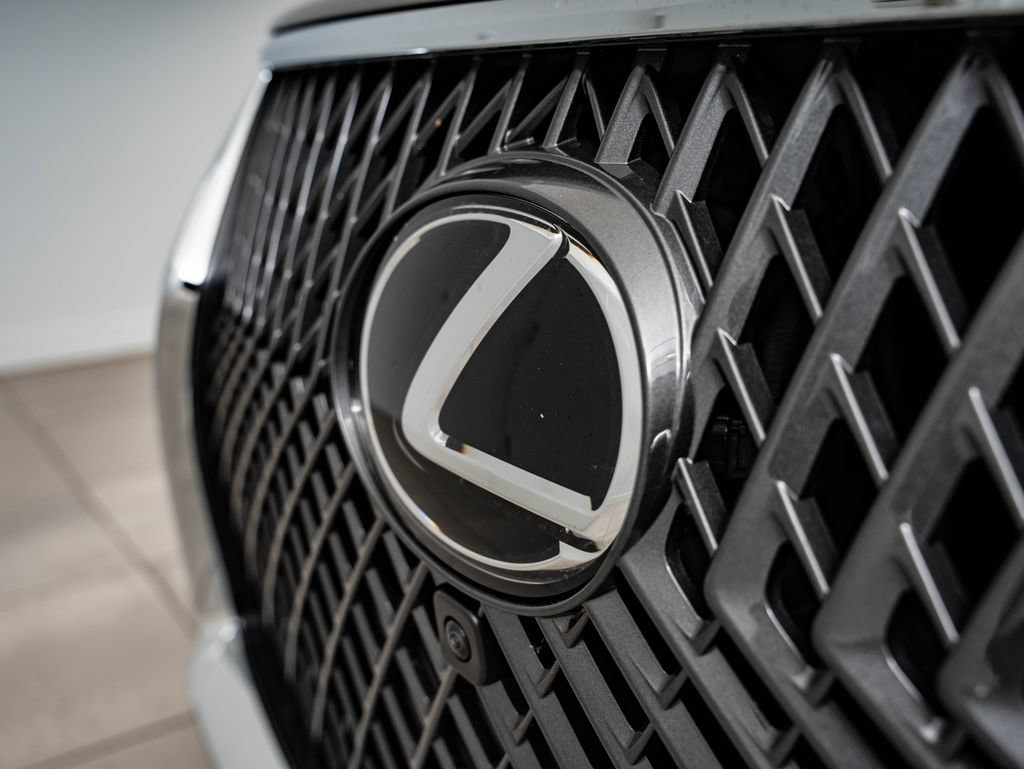 Certified 2023 Lexus LS 500 AWD w/ Interior Upgrade Package image 3