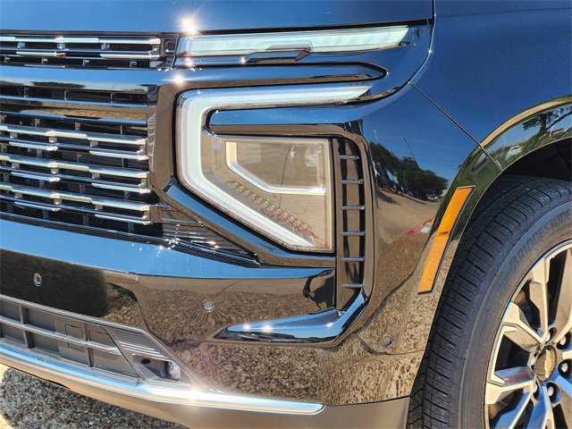 New 2026 Chevrolet Suburban High Country image 6