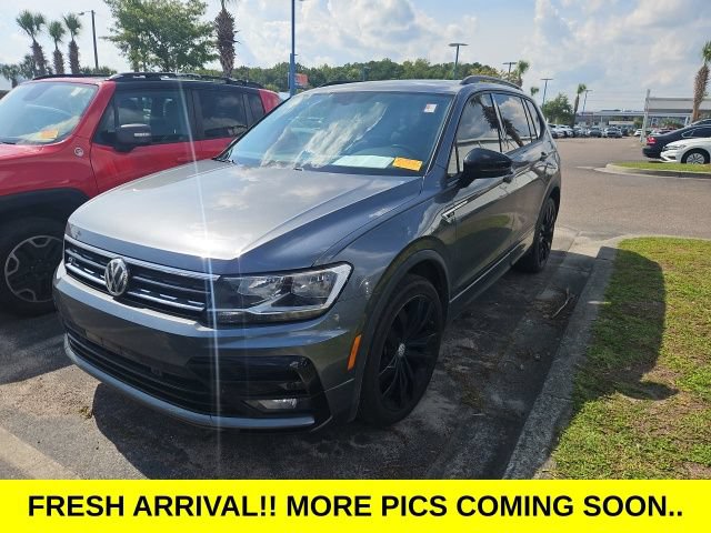 Used 2021 Volkswagen Tiguan SE R-Line FWD image 1