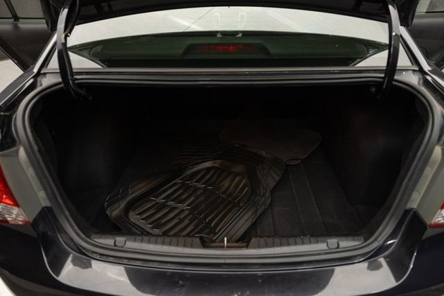Used 2014 Chevrolet Cruze LT image 15