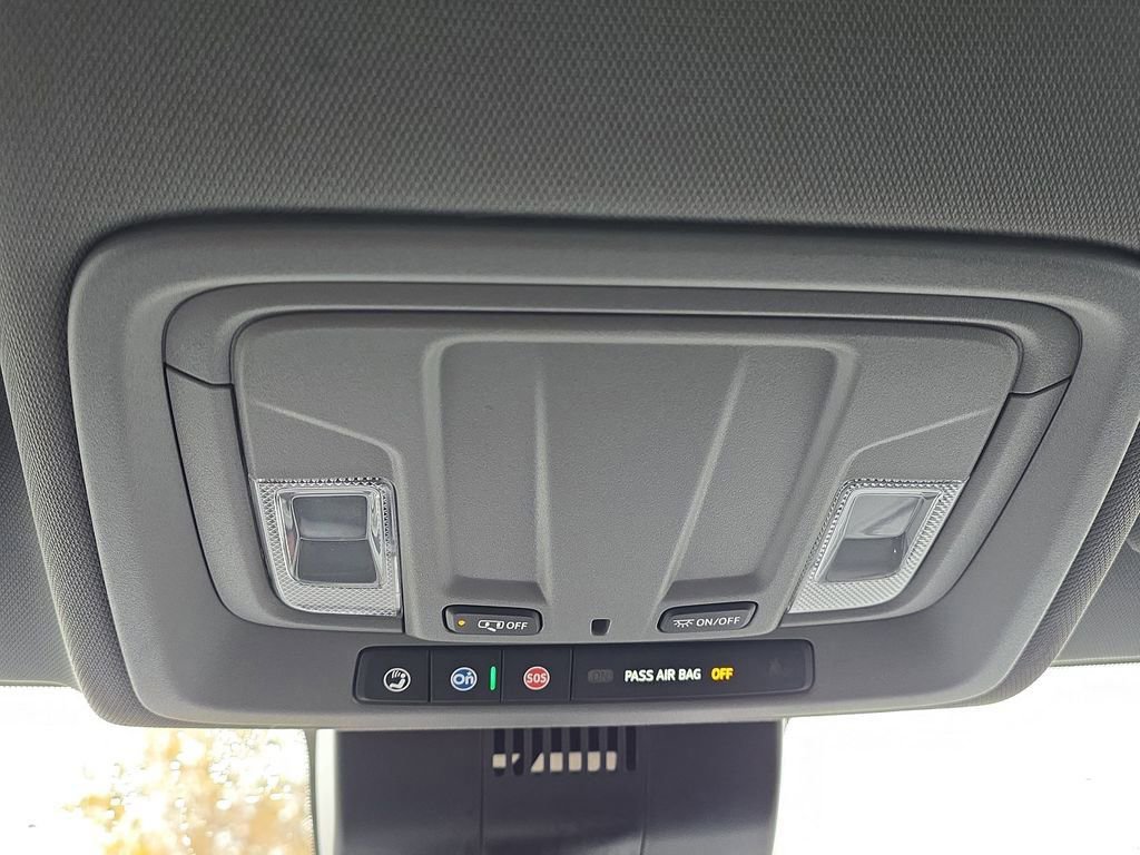 Certified 2024 Chevrolet Silverado 1500 LT image 30