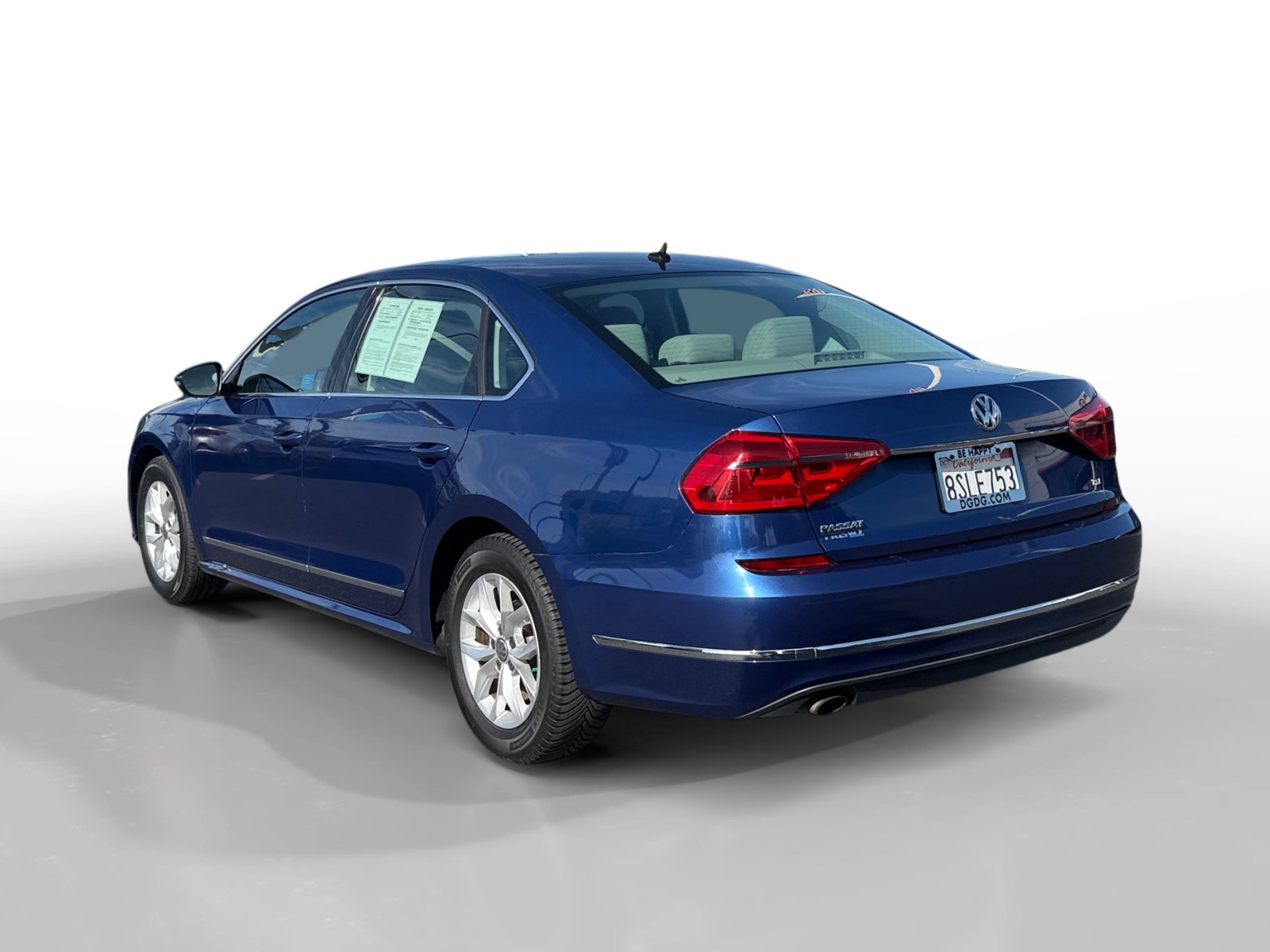 Used 2016 Volkswagen Passat 1.8T S image 3