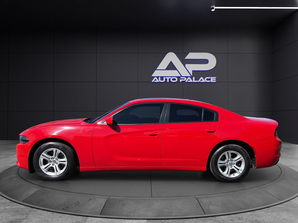 Used 2021 Dodge Charger SXT w/ Leather Interior Group RWD image 7