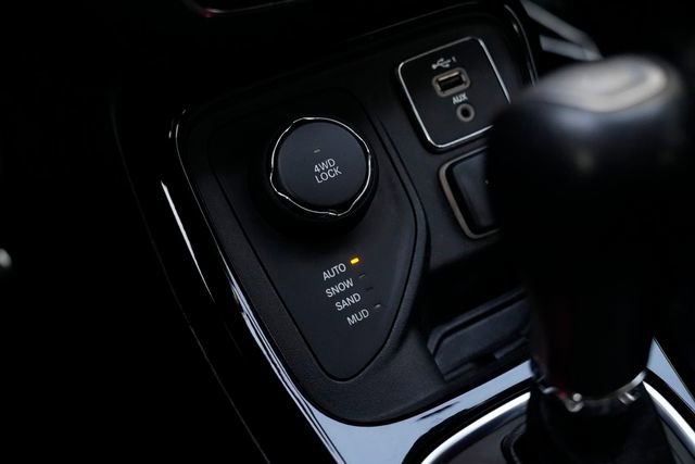 Used 2020 Jeep Compass Latitude image 45