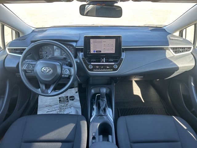 Used 2025 Toyota Corolla LE FWD image 13