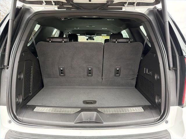 Used 2023 Chevrolet Tahoe Z71 w/ Luxury Package image 16