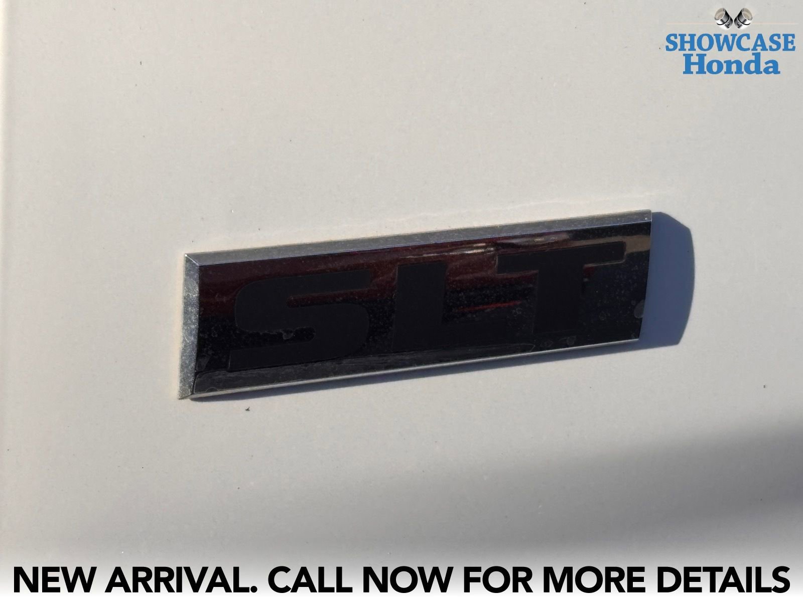 Used 2015 RAM 3500 SLT AWD/4WD image 13
