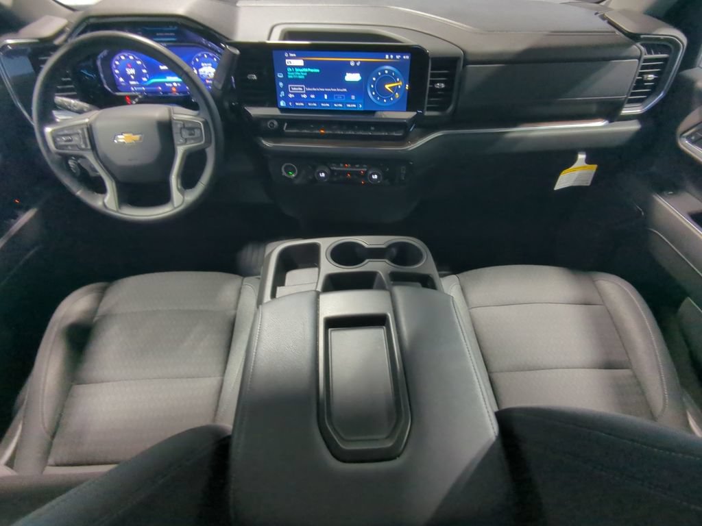 Used 2024 Chevrolet Silverado 1500 LT AWD/4WD image 18