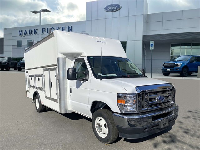 New 2025 Ford E-450 and Econoline 450 Super Duty w/ Power Equipment Group