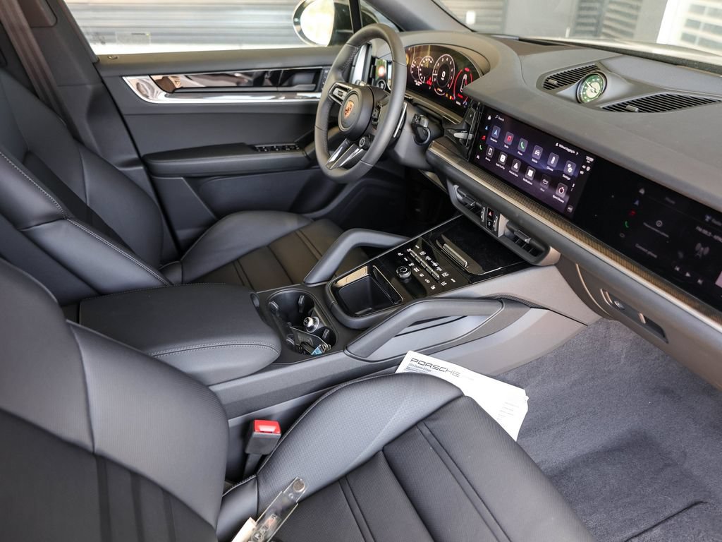 New 2026 Porsche Cayenne S AWD/4WD image 33