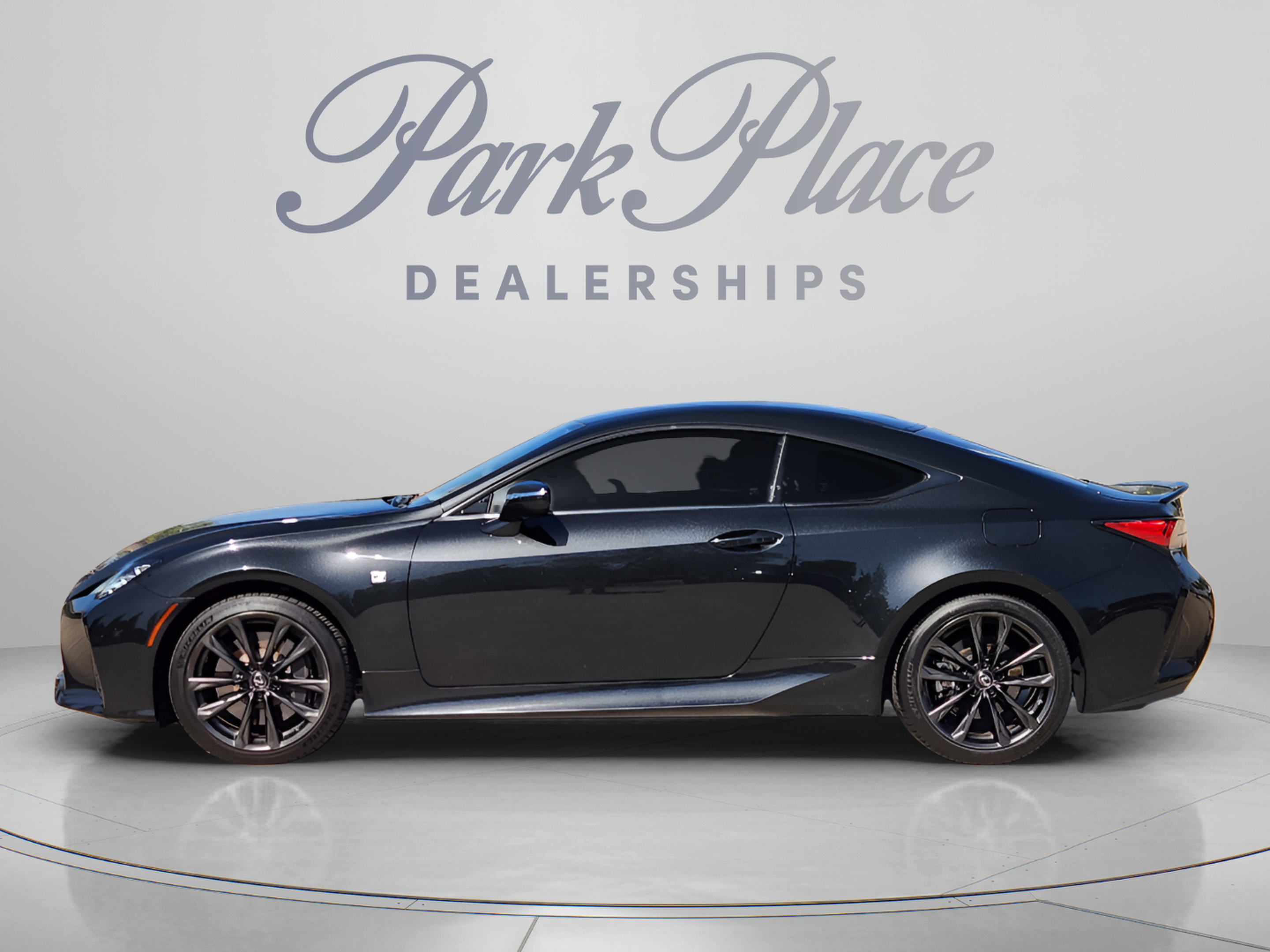 Used 2024 Lexus RC 350 F Sport RWD image 2