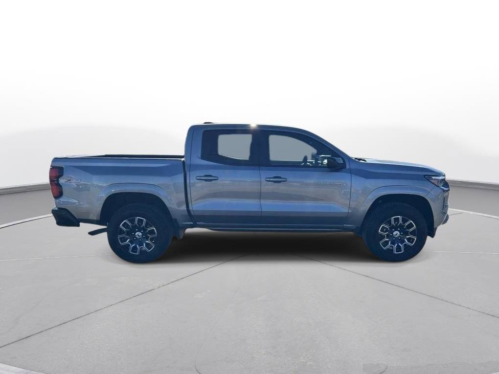 Used 2023 Chevrolet Colorado Z71 w/ Z71 Convenience Package 2 image 7