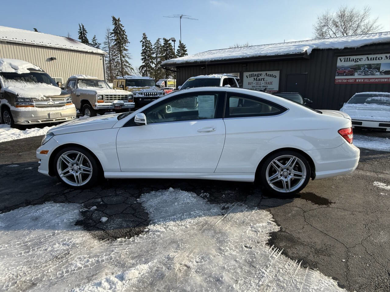 Used 2013 Mercedes-Benz C 250 C 250 2dr Coupe image 2