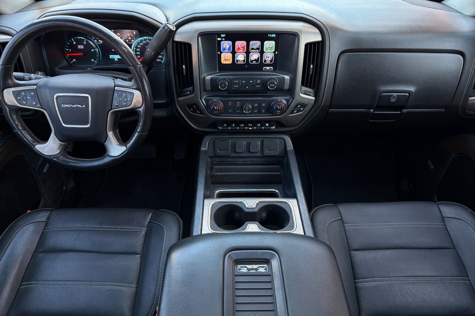 Used 2018 GMC Sierra 2500 Denali w/ Duramax Plus Package image 14