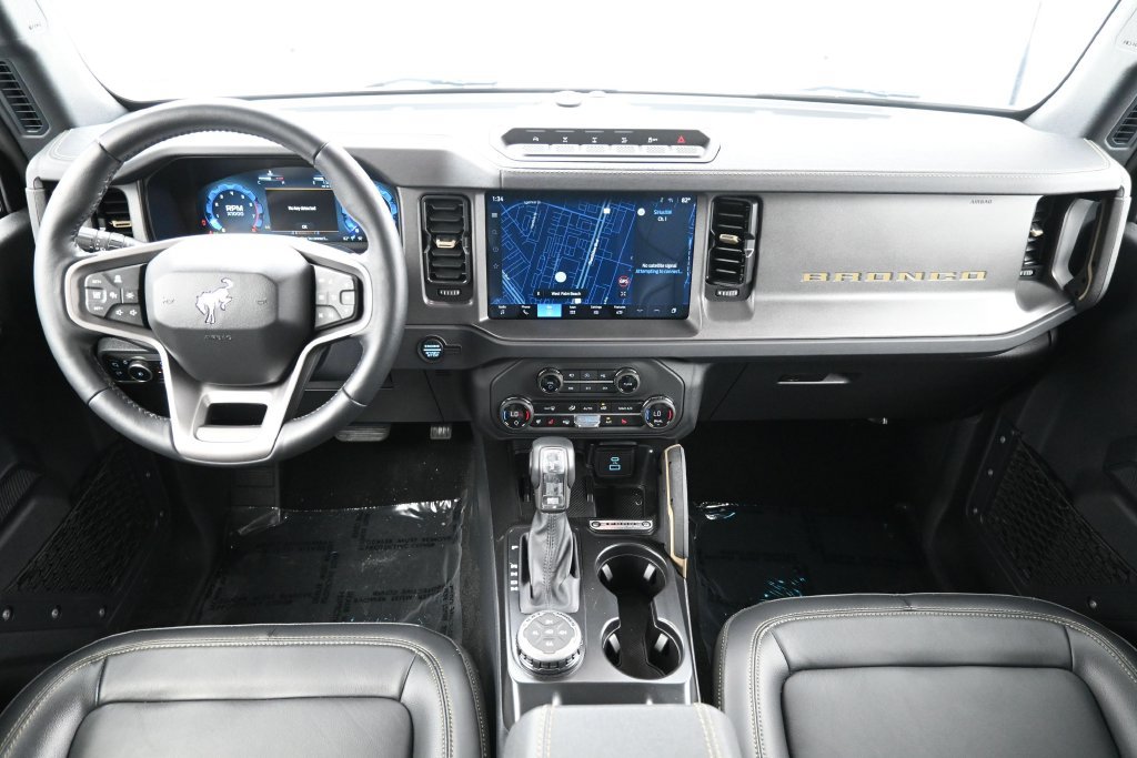 Used 2025 Ford Bronco Badlands AWD/4WD image 6