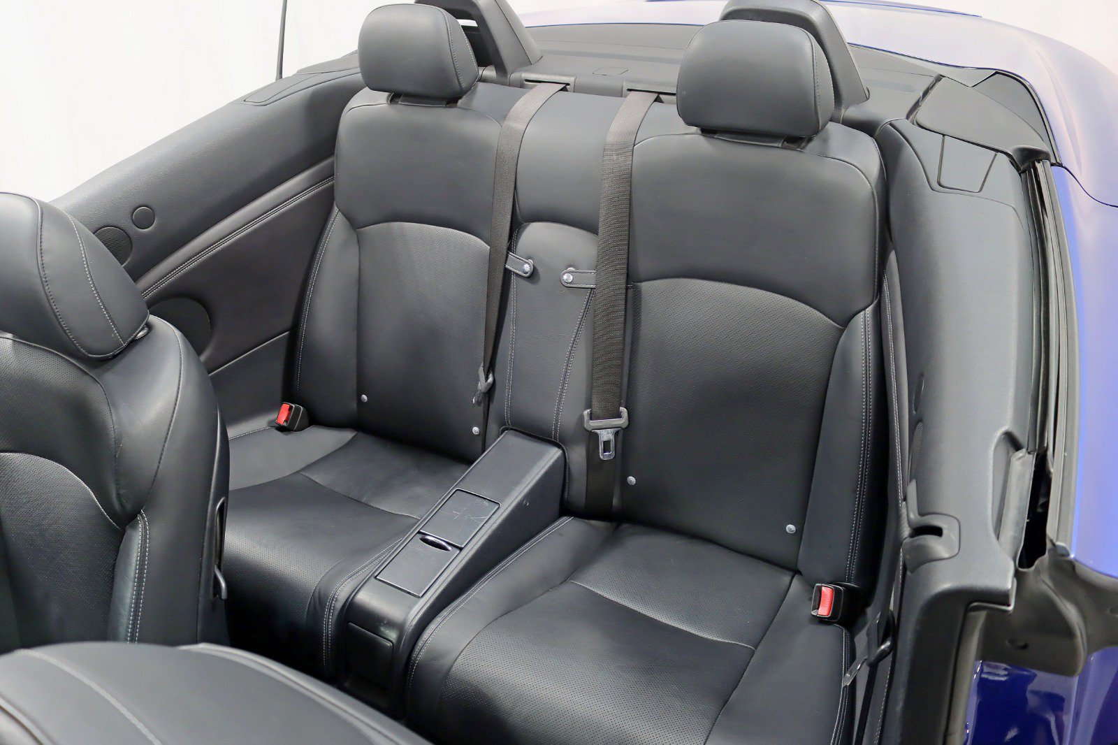 Used 2010 Lexus IS 350C w/ Luxury Pkg RWD image 27