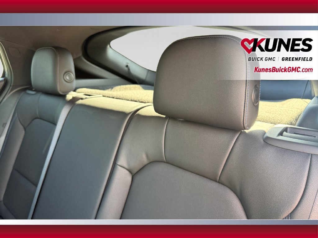 New 2026 Buick Envista Sport Touring w/ Convenience I Package FWD image 34