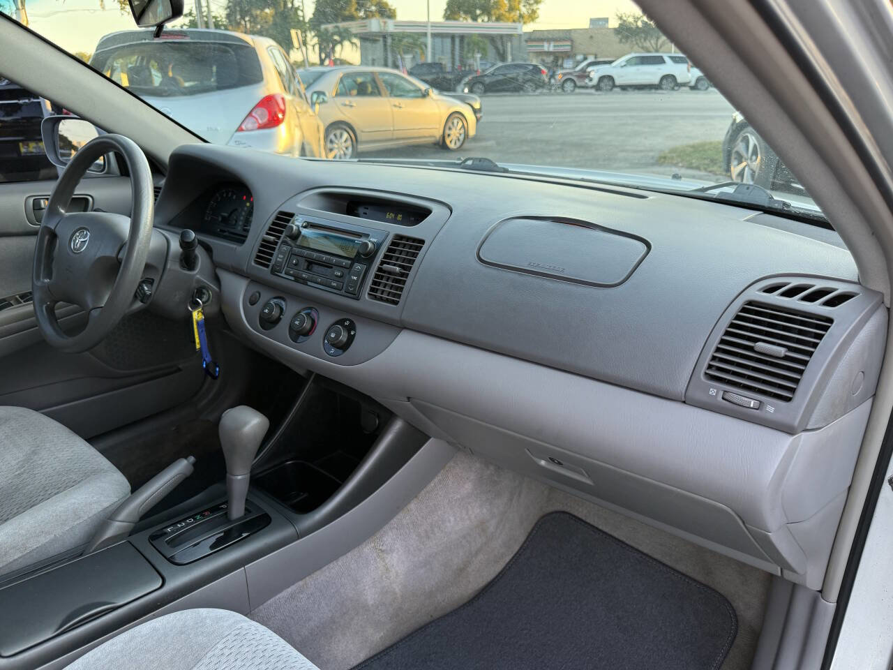 Used 2003 Toyota Camry LE image 24