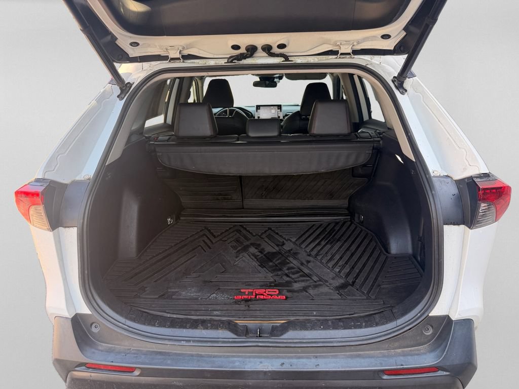 Used 2020 Toyota RAV4 TRD Off-Road w/ TRD Off-Road Weather Package AWD/4WD image 29
