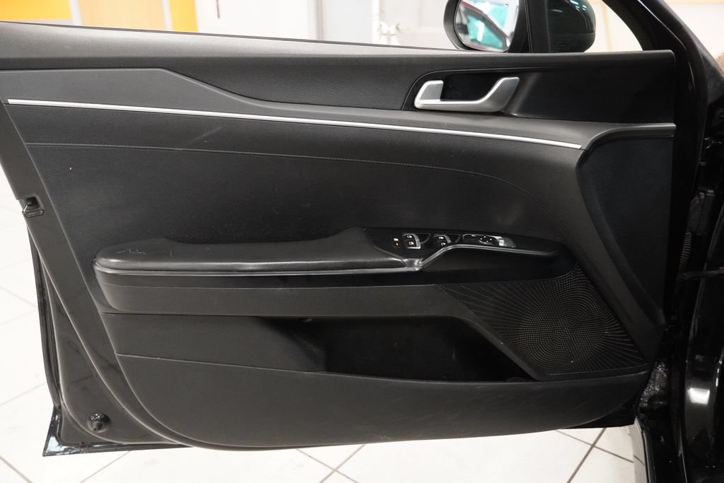Used 2021 Kia K5 LX FWD image 16