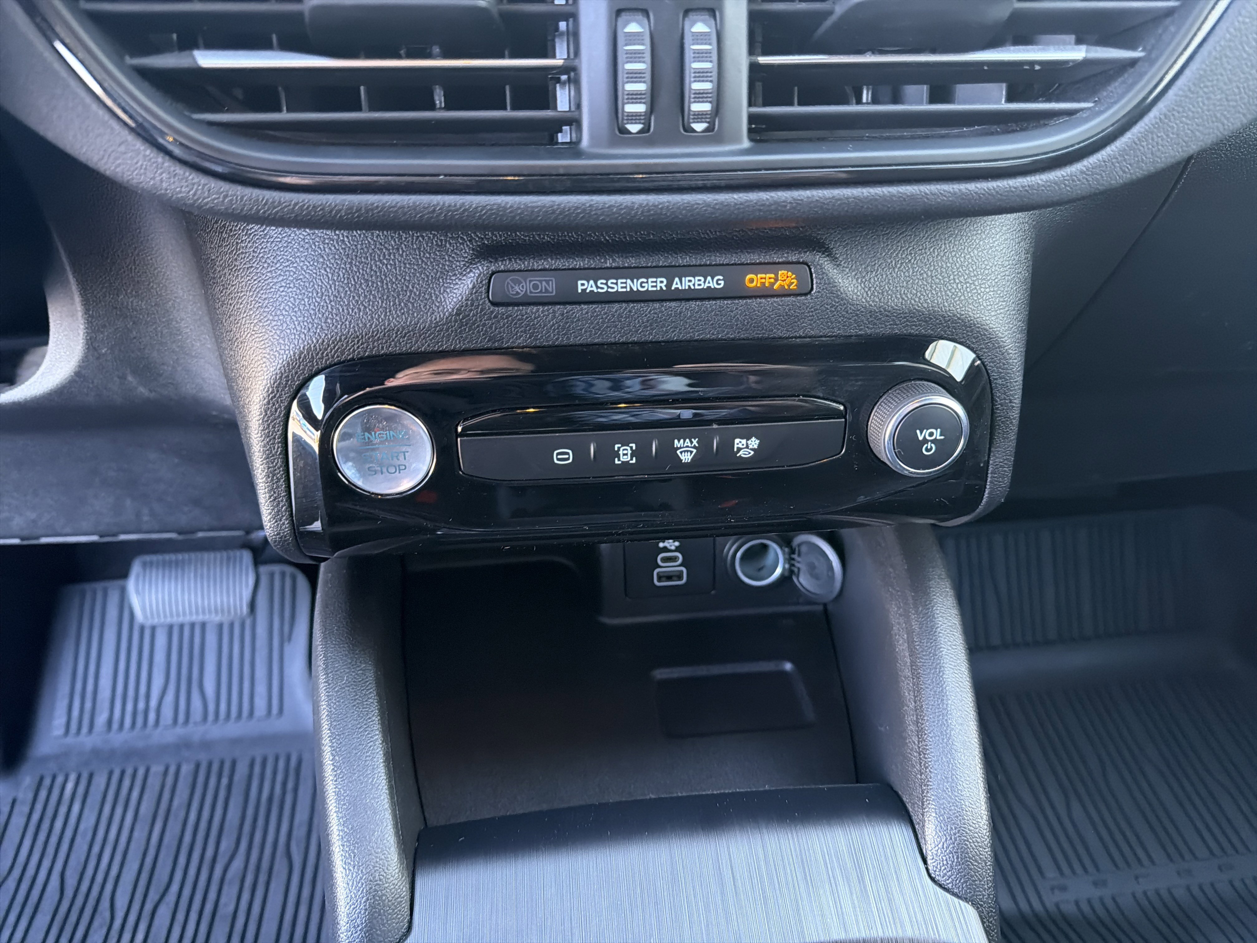 Used 2025 Ford Escape ST-Line Elite w/ Tech Pack #1 image 34