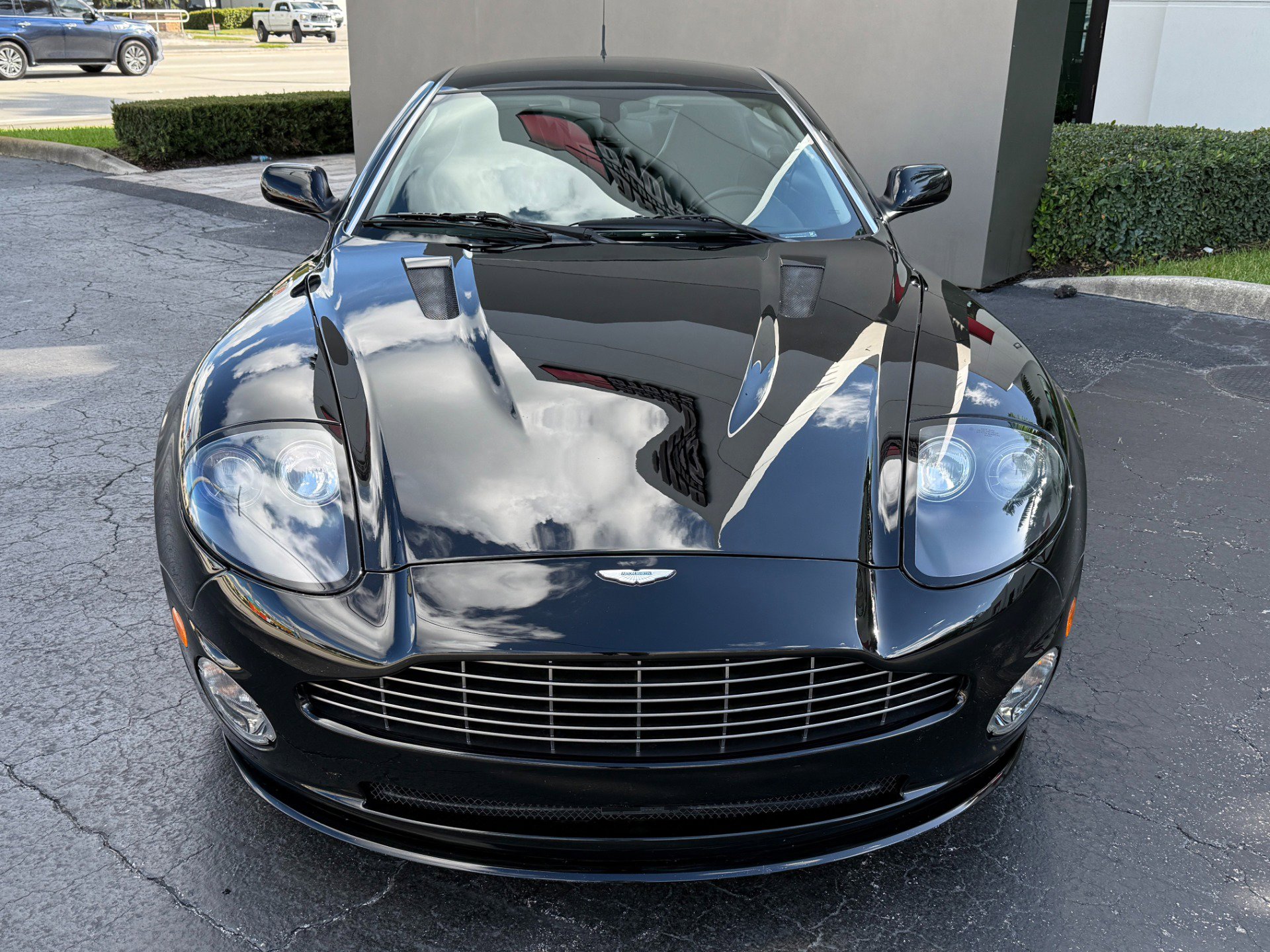 Used 2006 Aston Martin Vanquish S image 17