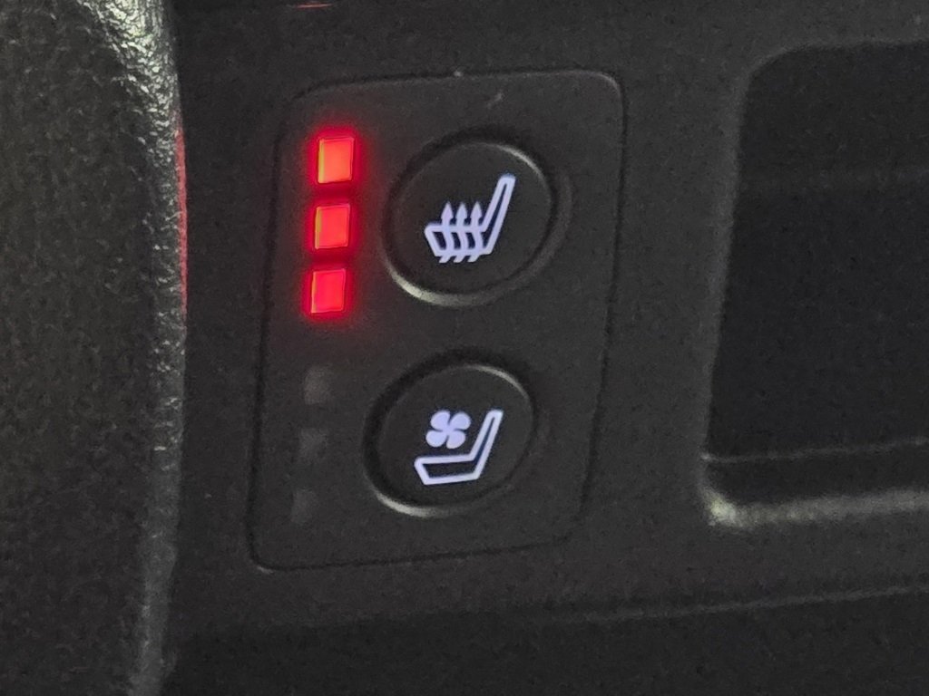 Used 2022 Honda Passport Elite image 8