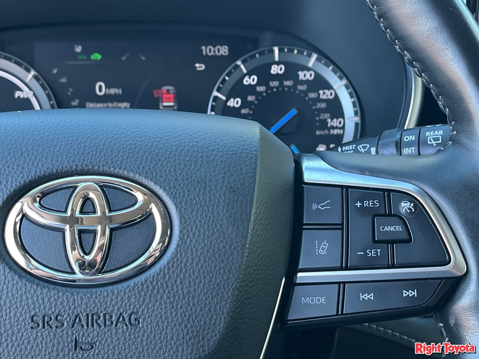 Certified 2021 Toyota Highlander Limited AWD/4WD image 24