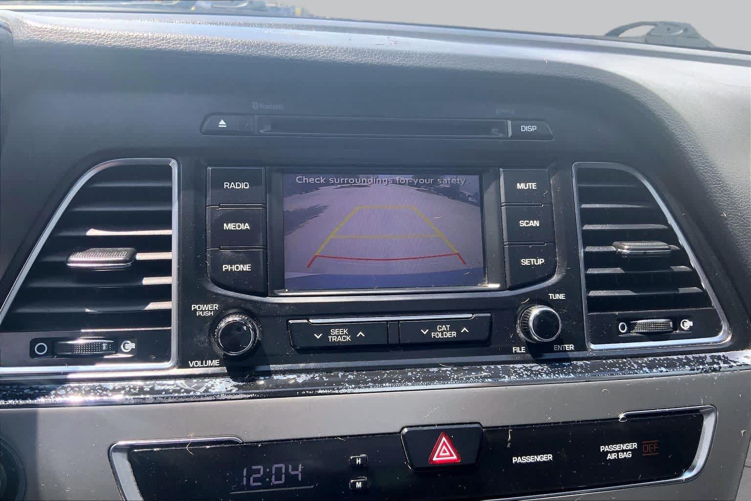 Used 2016 Hyundai Sonata SE FWD image 29