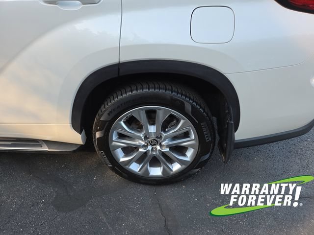 Used 2021 Toyota Highlander Limited AWD/4WD image 22