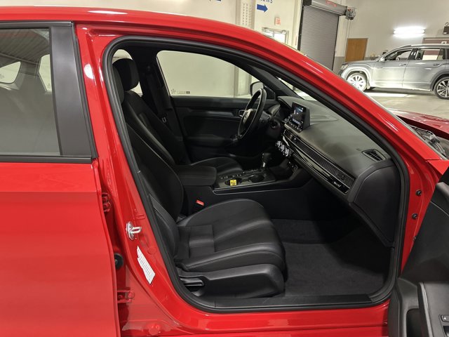 Used 2025 Honda Civic Sport image 36