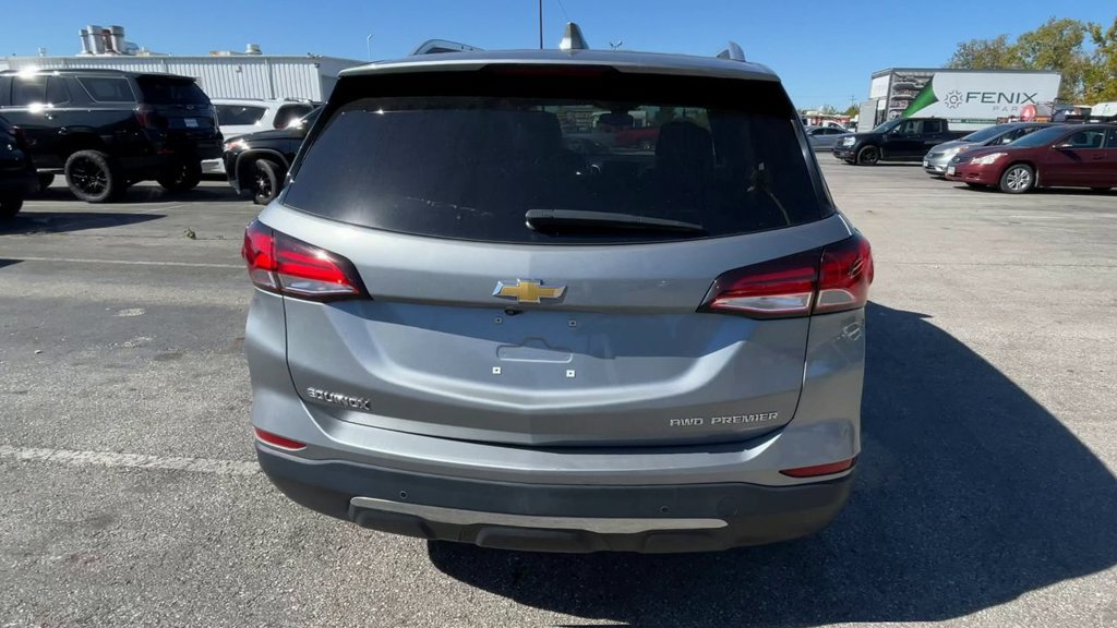 Used 2024 Chevrolet Equinox Premier AWD/4WD image 9