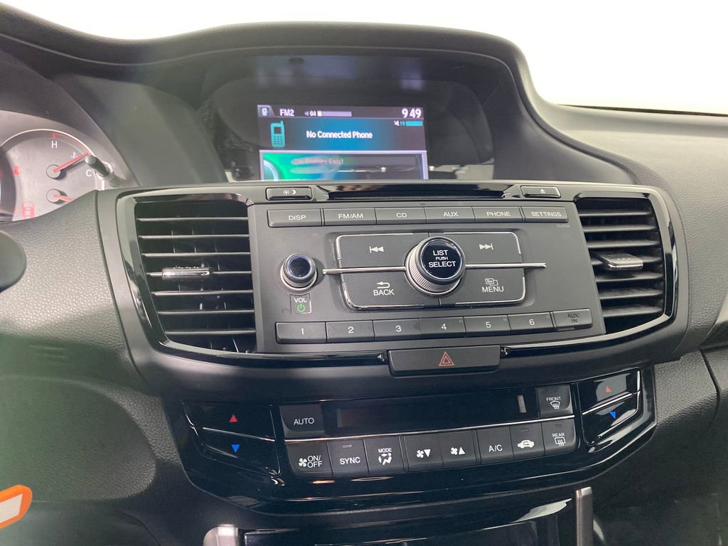 Used 2016 Honda Accord Sport image 19