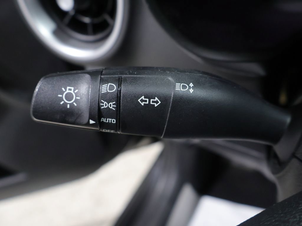 Used 2020 Kia Forte LXS image 34