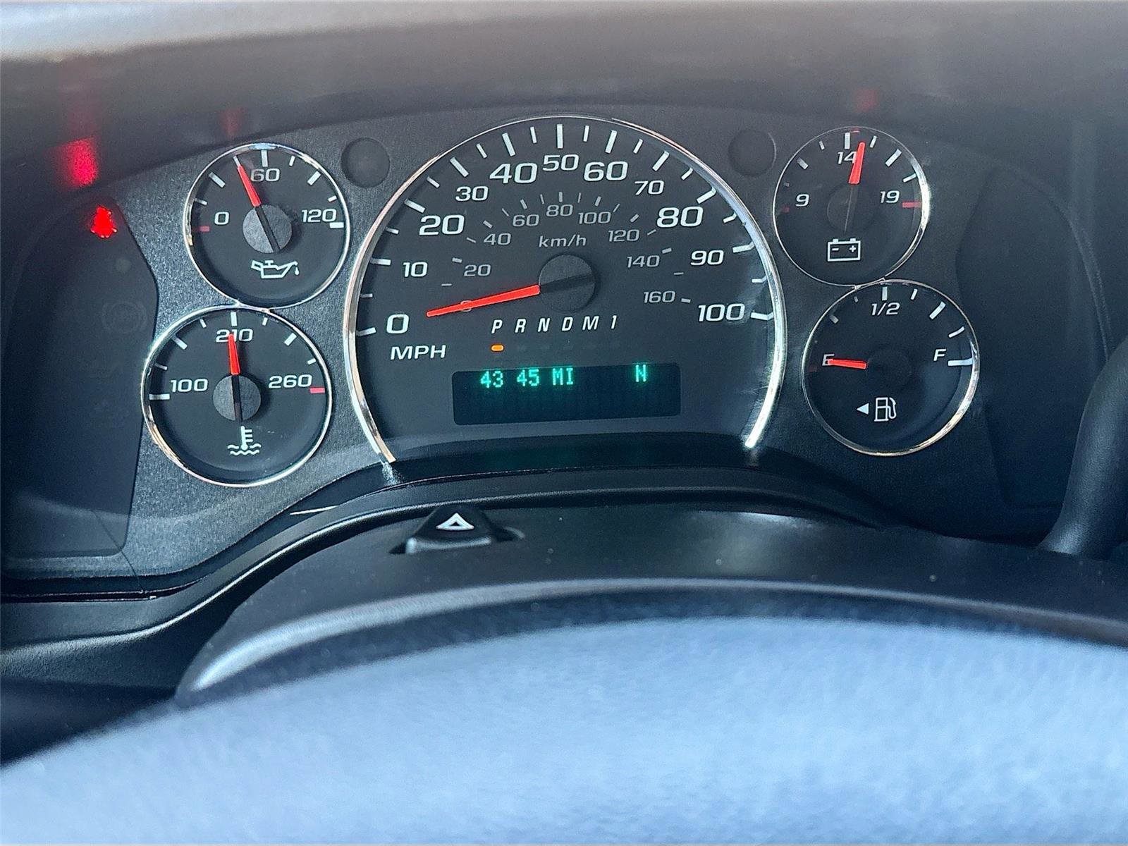 Used 2023 Chevrolet Express 3500 LT w/ LT Preferred Equipment Group image 12