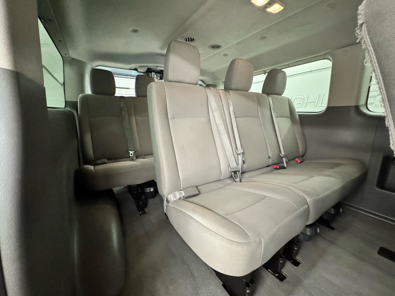 Used 2014 Nissan NV 3500 SV w/ Technology Package RWD image 16