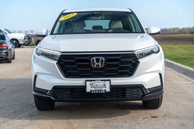 Used 2025 Honda CR-V LX image 2
