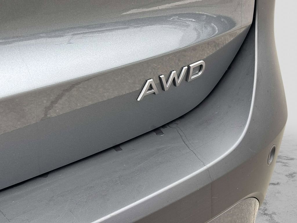 Used 2026 Nissan Kicks SV w/ SV Premium Package image 32