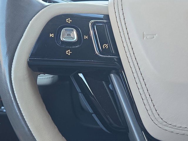 Used 2022 Lincoln Aviator Reserve w/ Elements Package Plus image 20