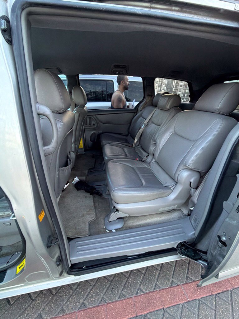 Used 2006 Toyota Sienna CE FWD image 5