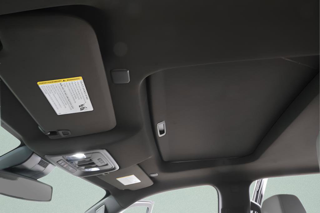 Used 2025 GMC Sierra 2500 SLT w/ SLT Convenience Package image 10