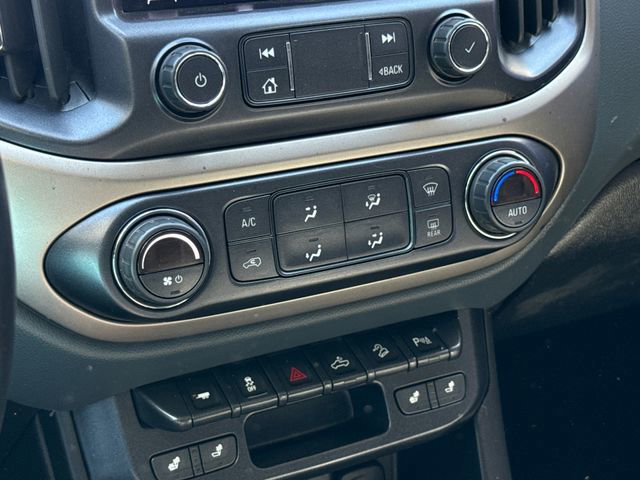 Used 2022 Chevrolet Colorado Z71 image 24