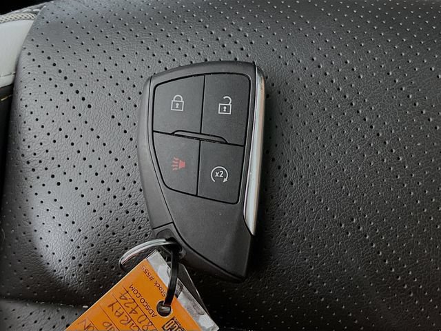 Used 2025 Buick Envision Sport Touring AWD/4WD image 15