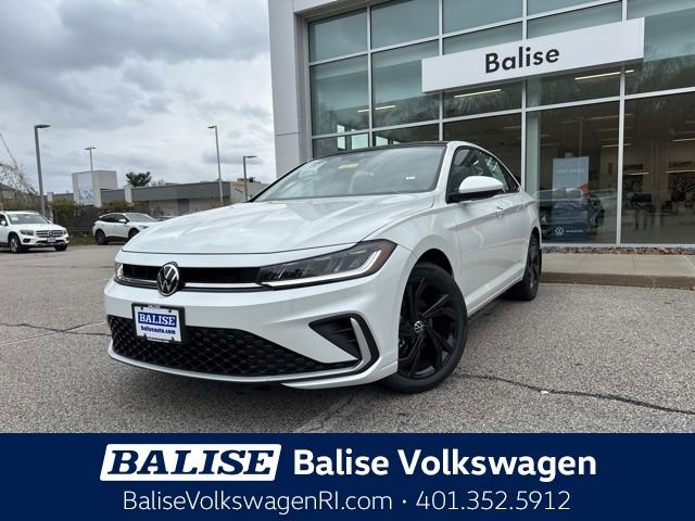 New 2026 Volkswagen Jetta SE image 3