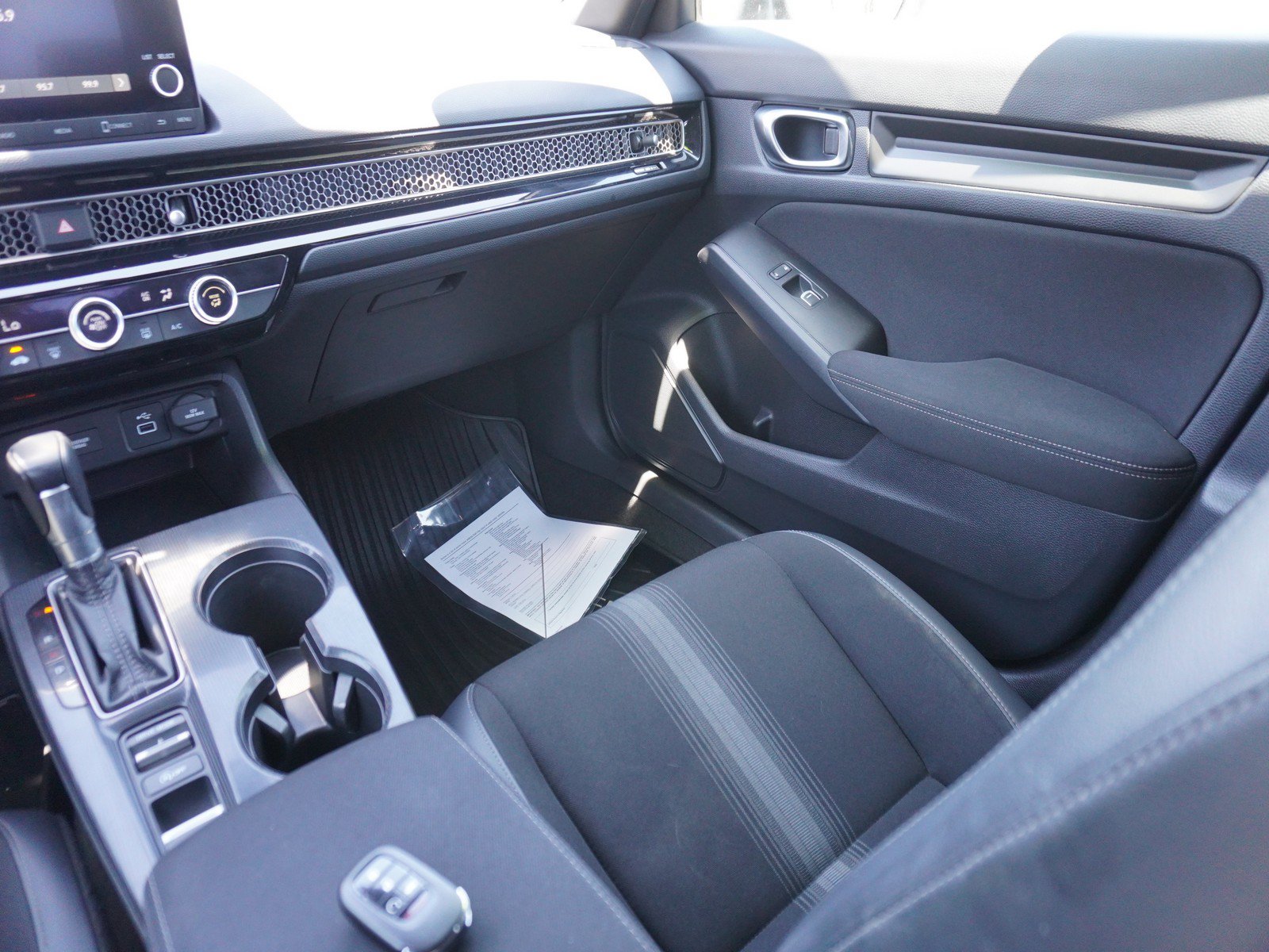 Used 2022 Honda Civic Sport image 15