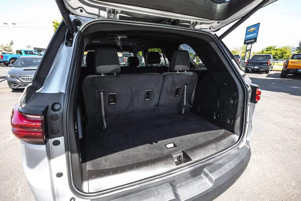 Used 2022 Chevrolet Traverse LT AWD/4WD image 33