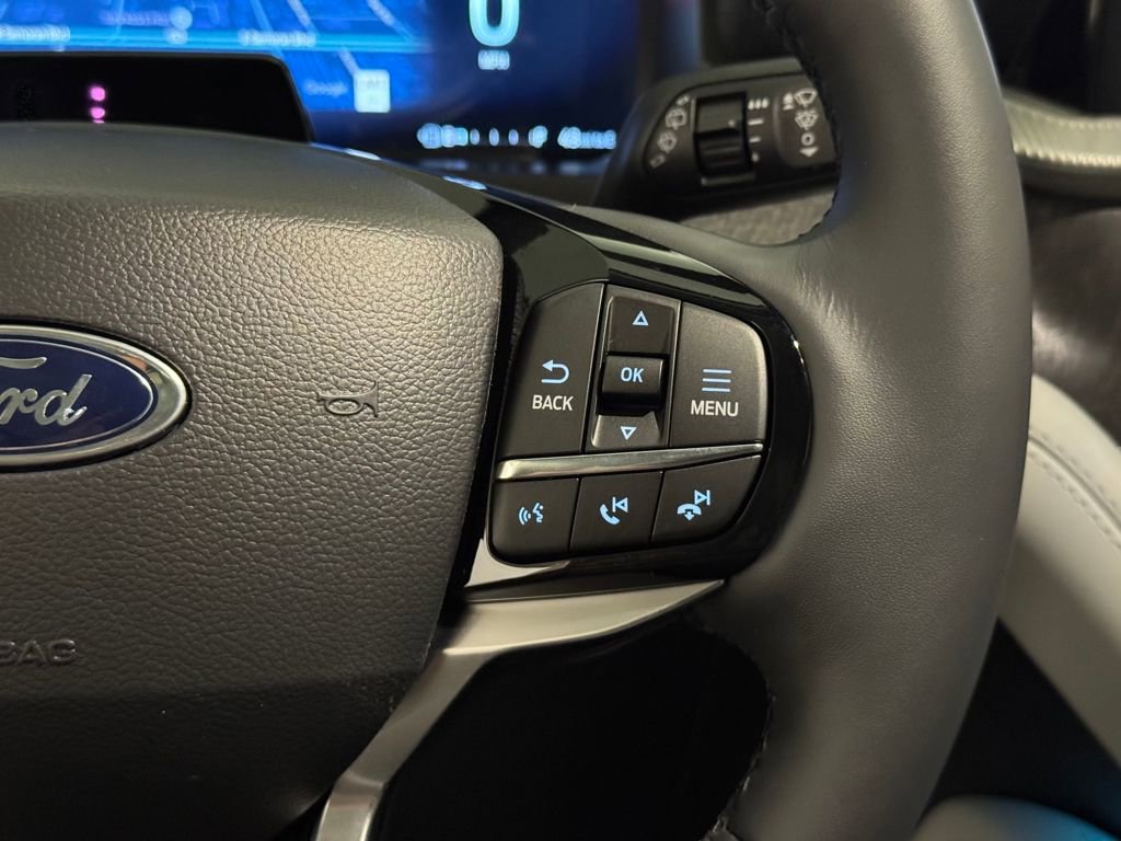 New 2026 Ford Explorer Platinum w/ LUX Leather Package image 38