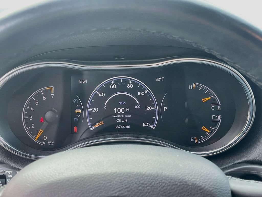 Used 2021 Jeep Grand Cherokee Laredo X AWD/4WD image 12