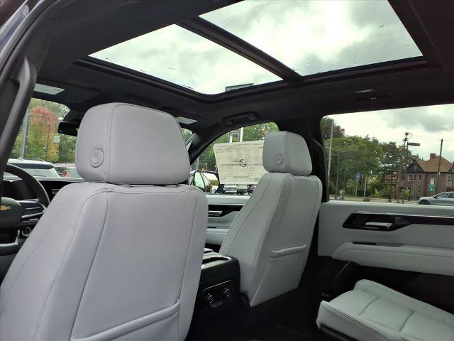 New 2026 Chevrolet Suburban Premier w/ Sun And Tow Package image 11